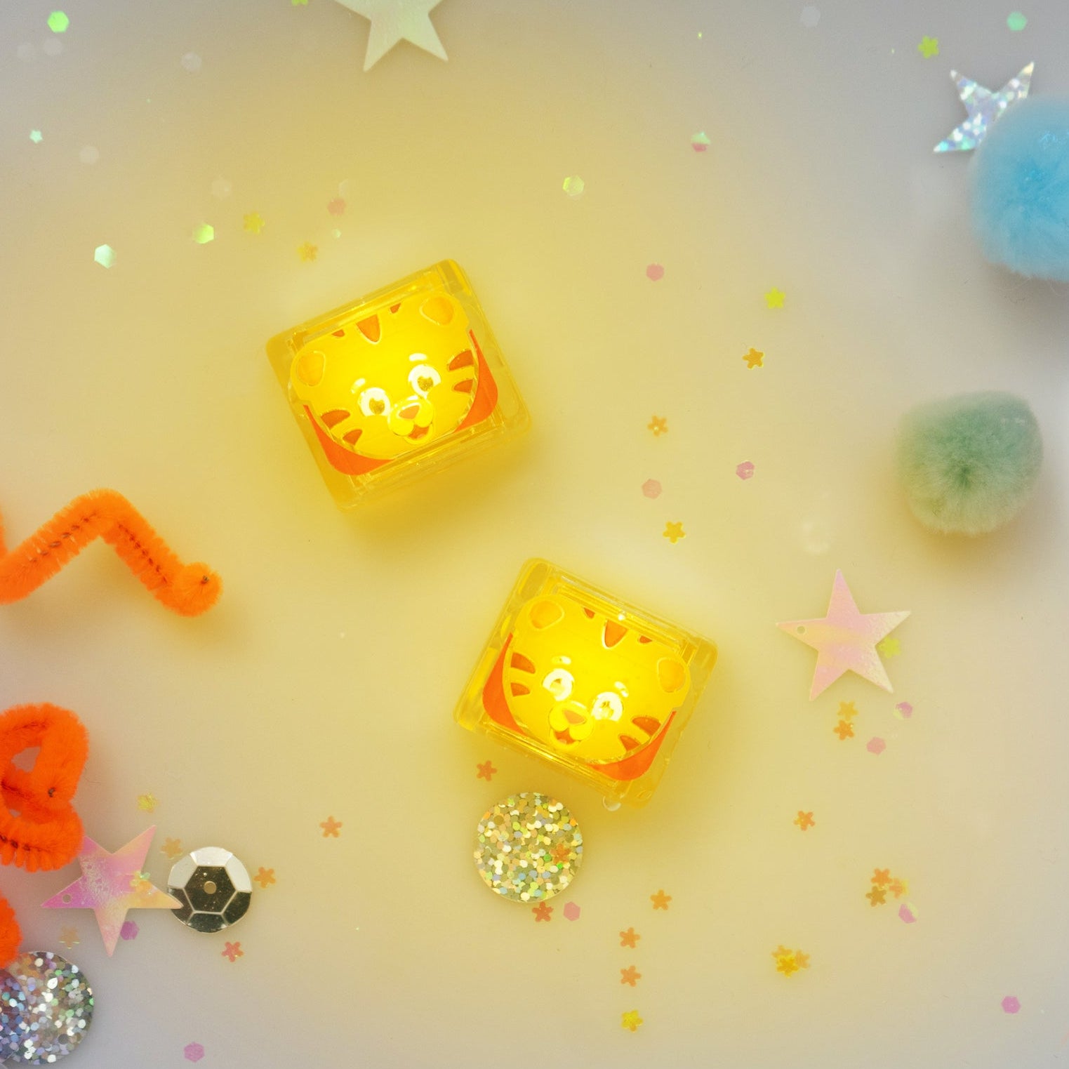 Daniel Tiger Light-Up Cubes