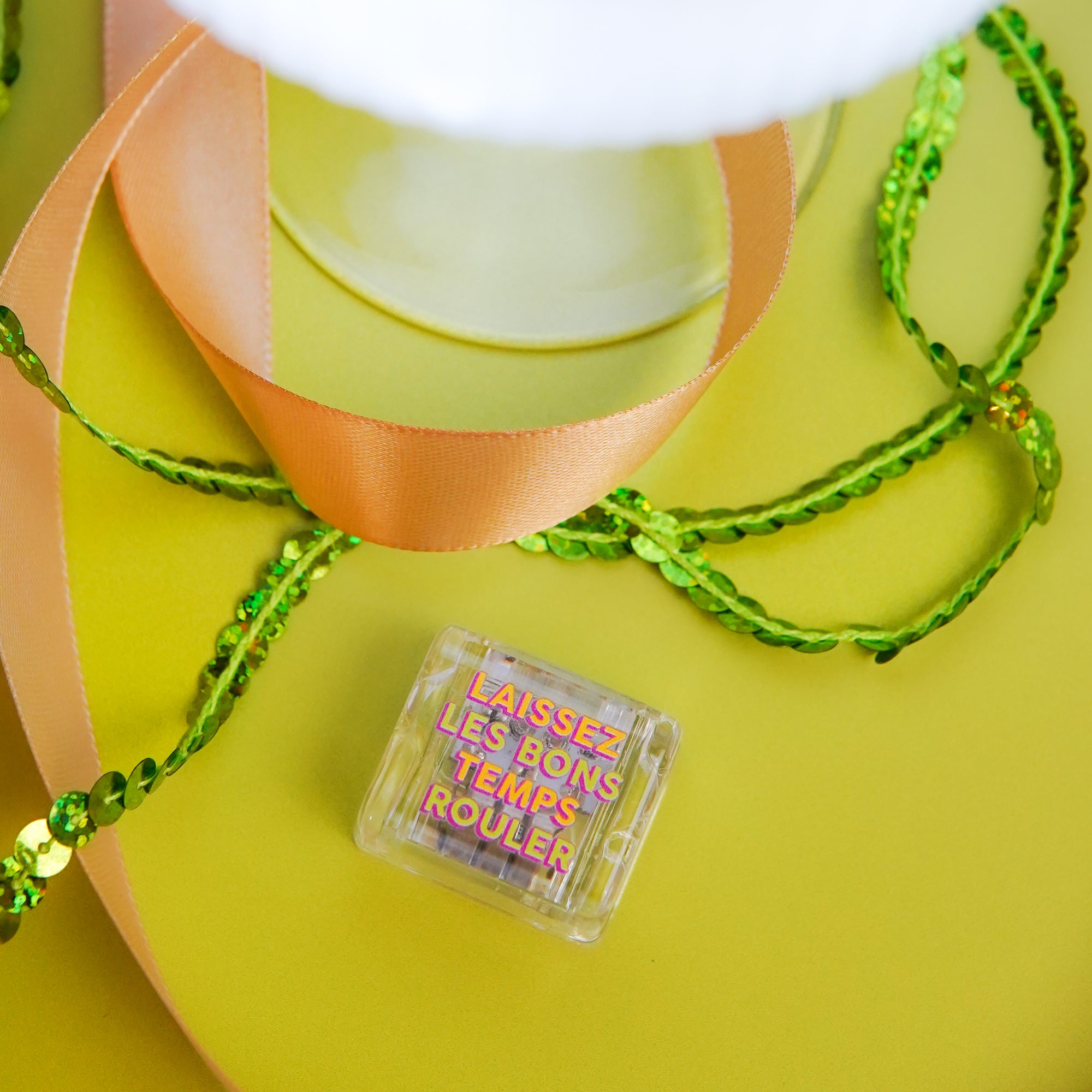 Glo Cubes: 12-Pack Mardi Gras Gift Set