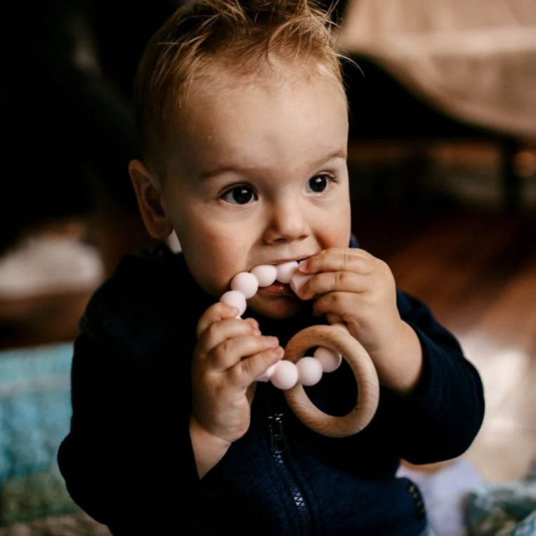 Moon Teether - Mauve