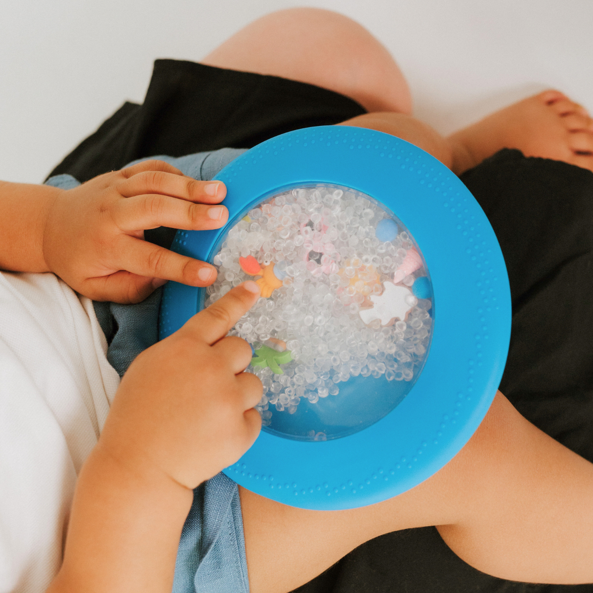 Peekaboo Sensory Bag - Beach