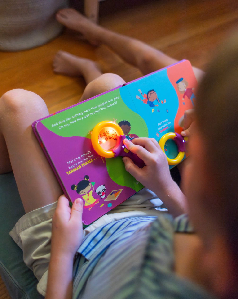 Light-Up Library - Around the World Buddies